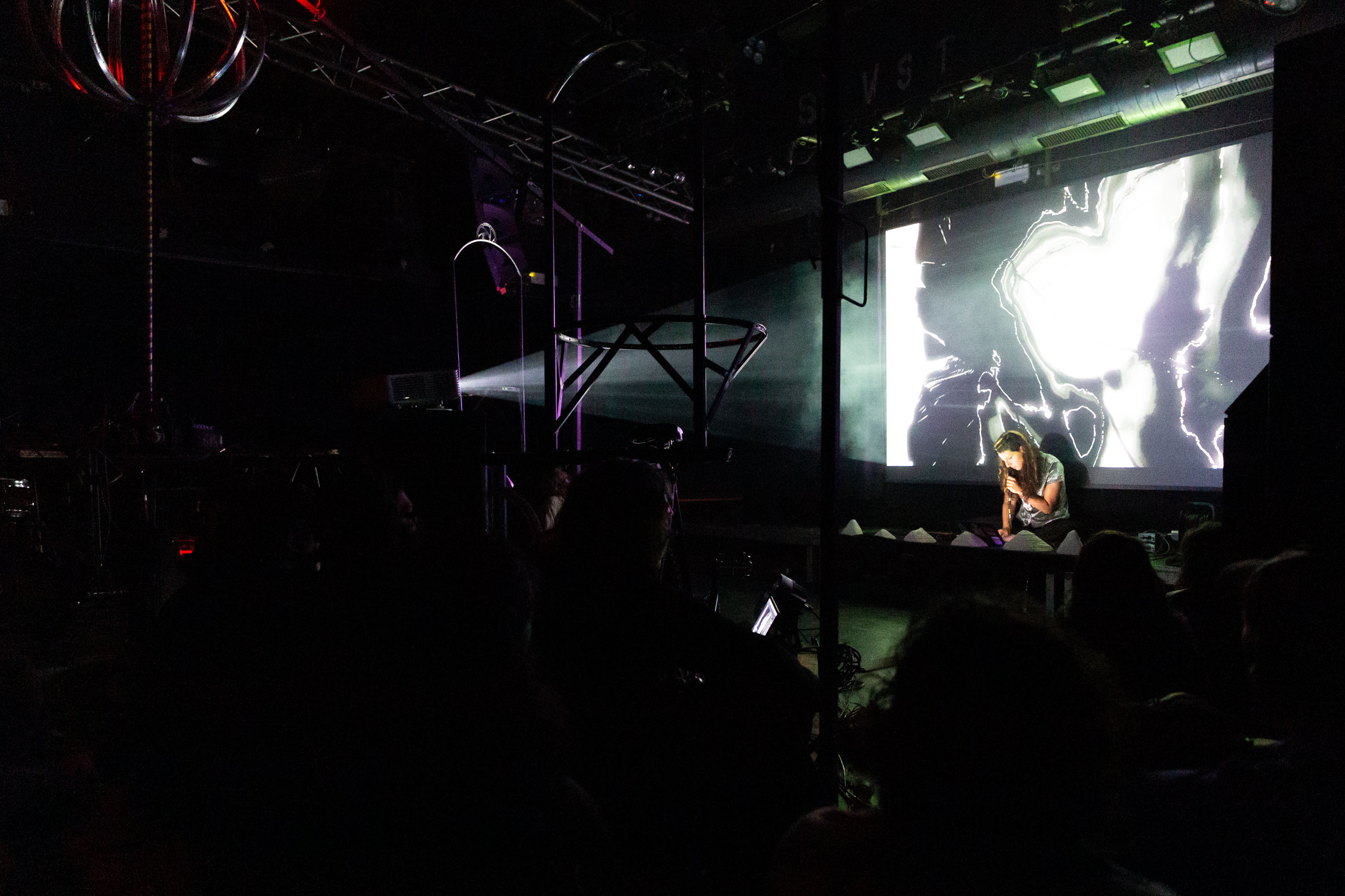 stwst48x8_0619.jpeg